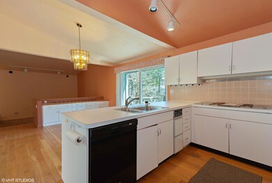 Kitch. to Family Room