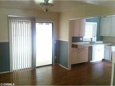 Dining Room - Dining Area