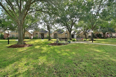 6849 Tournament Dr, Houston, TX 77069 - photo 7