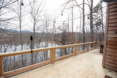 Spacious New Deck overlooking Lake Emory