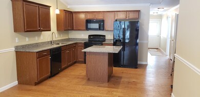 28 Owens Dr unit 84, Swanzey, NH 03446 - photo 2