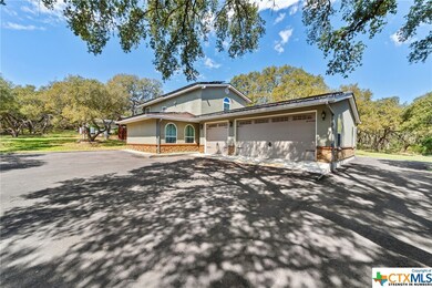 19019 Chimney Creek Rd, Helotes, TX 78023 - photo 3