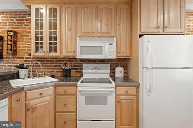 711 Dover St, Baltimore, MD 21230 - photo 5