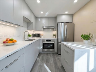 3081 NW 47th Terrace unit 202, Lauderdale Lakes, FL 33313 - photo 4