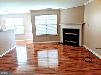 10998 Koman Cir unit 102, Manassas, VA 20109 - photo 3