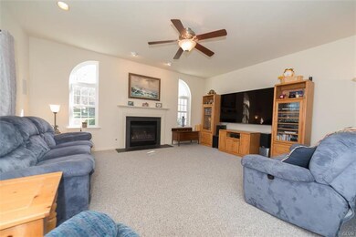 6952 Hearth Ln, Macungie, PA 18062 - photo 7