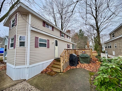 6473 Blue Star Hwy unit 44, Saugatuck, MI 49453 - photo 2