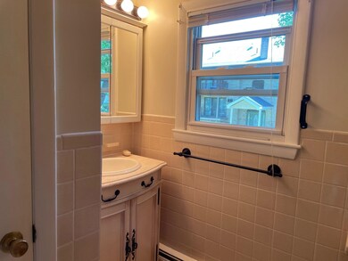 10 Sacred Heart Dr unit 2, Nashua, NH 03060 - photo 6