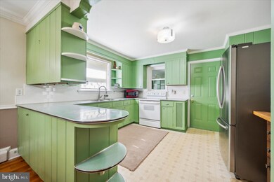 1038 Landis Ln, Hatfield, PA 19440 - photo 7