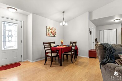 16631EleonoraSt(8of20)