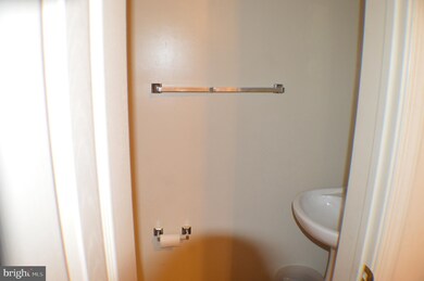 6937 Malachite Place, Capitol Heights, MD 20743 - photo 5