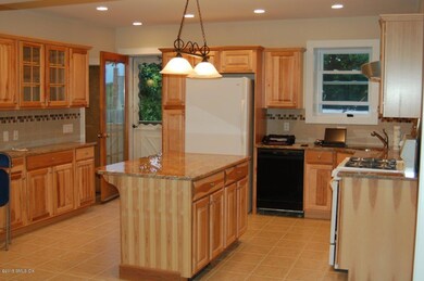 59 Valley Rd, Cos Cob, CT 06807 - photo 5