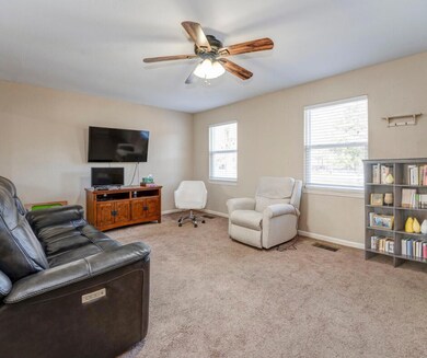 102 Broad St, Tunnel Hill, GA 30755 - photo 7