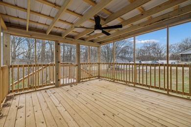 179 W Hester Rd, Cottontown, TN 37048 - photo 5