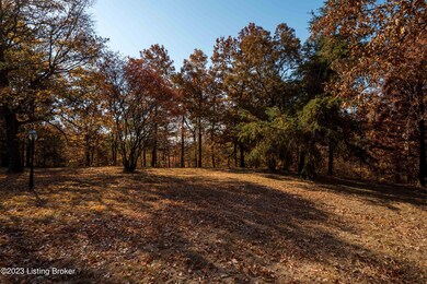 3008 Chalet Dr, Floyds Knobs, IN 47119 - photo 7
