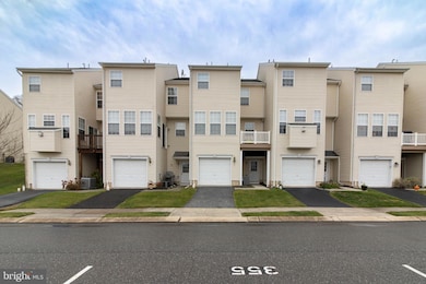 355 Bruaw Dr unit 16, York, PA 17406 - photo 5