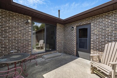 175 Regency Pkwy, La Porte, IN 46350 - photo 3