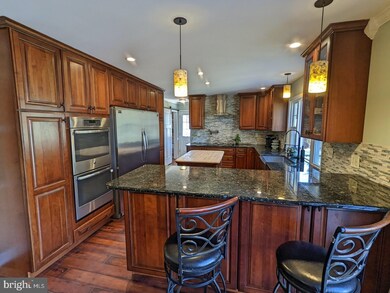 423 S Old Middletown Rd, Media, PA 19063 - photo 7