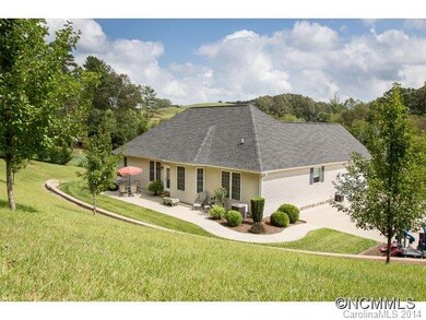 124 Shadow View, Leicester, NC 28748 - photo 3