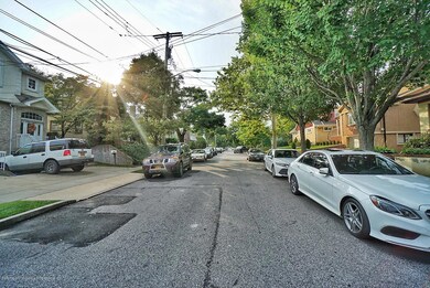 172 Alter Ave, Staten Island, NY 10304 - photo 3