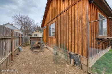 Exterior 3