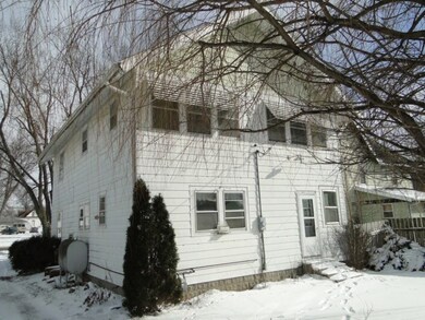 424 Main St, Maxwell, IA 50161 - photo 3