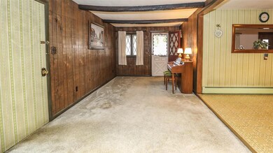 105 Jobin Dr, Manchester, NH 03103 - photo 6