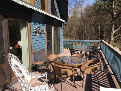 Back deck off living and dining rooms