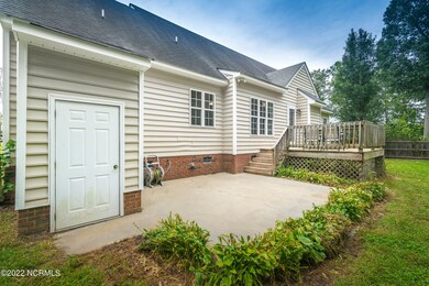 806 Edenbrook Dr, Winterville, NC 28590 - photo 5