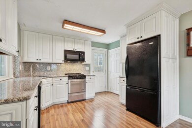 2434 Pershing Ave, Abington, PA 19001 - photo 6