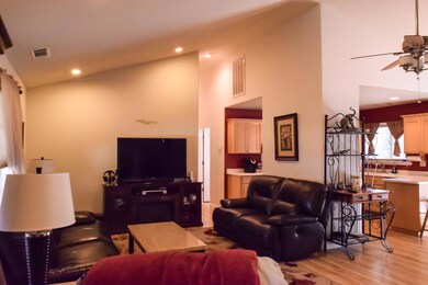 1livingroom