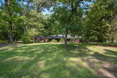 803 Placid Lake Ln, Magnolia, TX 77354 - photo 2