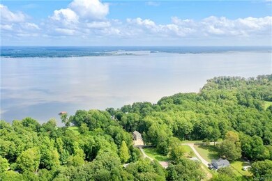 Welcome to 9924 Sycamore Landing Rd - Located righ