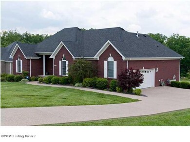 365 Crescent View Dr, Shepherdsville, KY 40165 - photo 2