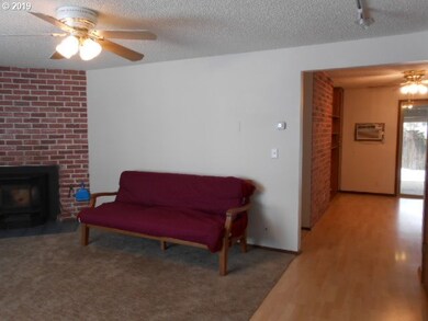 780 Waverly St, Eugene, OR 97401 - photo 3