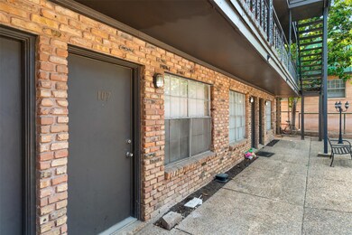 311 E 31st St unit 107, Austin, TX 78705 - photo 3