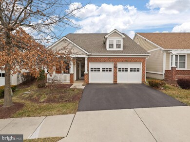8904 Pink Carnation Ct, Lorton, VA 22079 - photo 2