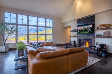 ccLRlivingroomtv