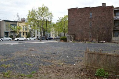 410 Madison Ave, Albany, NY 12210 - photo 5