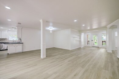 7442 Tall Pines Dr, Houston, TX 77088 - photo 2