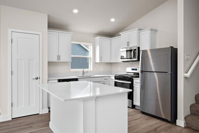 608 Redwood Loop N, Cambridge, MN 55008 - photo 6