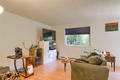 1.5 Overlook Dr unit R, Derry, NH 03038 - photo 5