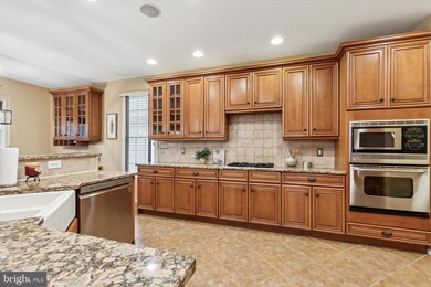 129 Cambridge Place, Chalfont, PA 18914 - photo 7