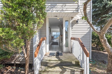 8 Deepwater Way unit 63, Bronx, NY 10464 - photo 3