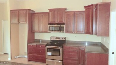 UPGRADED KITCHEN CABINETS