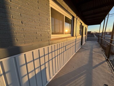 808 Avenue H unit 203, Levelland, TX 79336 - photo 3