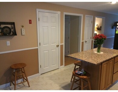 640 Townsend Harbor Rd, Lunenburg, MA 01462 - photo 6