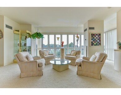 Hampton Place unit 605N, Chestnut Hill, MA 02467 - photo 5