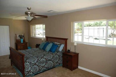 3109 E Roma Ave very spacious second bed