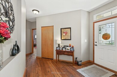 1637 Catalina Ln, Aurora, IL 60504 - photo 4